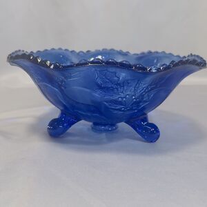 Vintage Cobalt Blue STAG Deer and HOLLY 3 Footed Glass Bowl Ribbed Rim